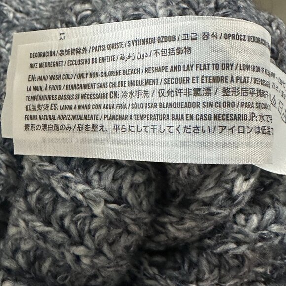 Abercrombie & Fitch size M gray variegated long sleeve turtleneck sweater - Picture 8 of 9